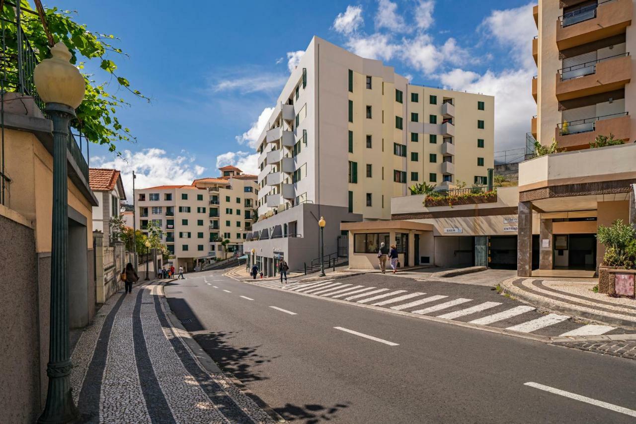 Luxury View Apartment Funchal Luaran gambar