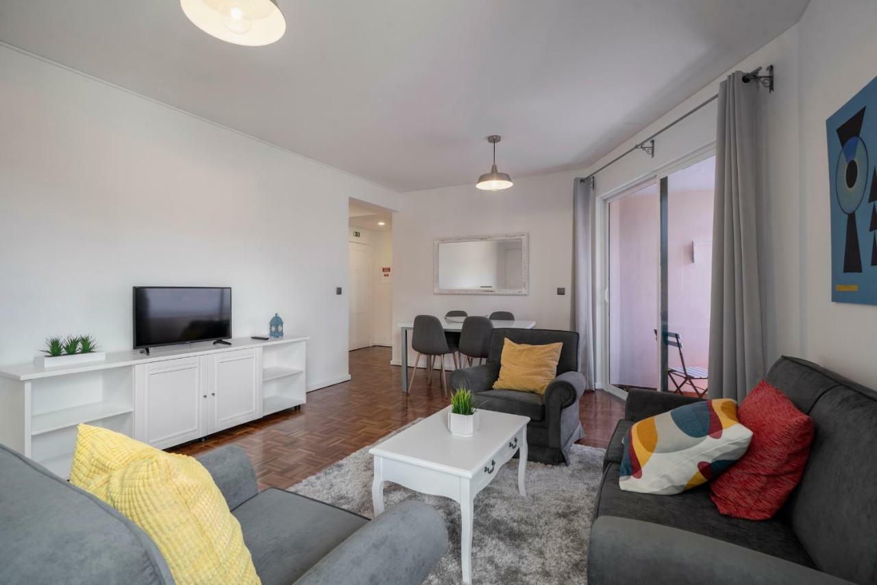 Luxury View Apartment Funchal Luaran gambar