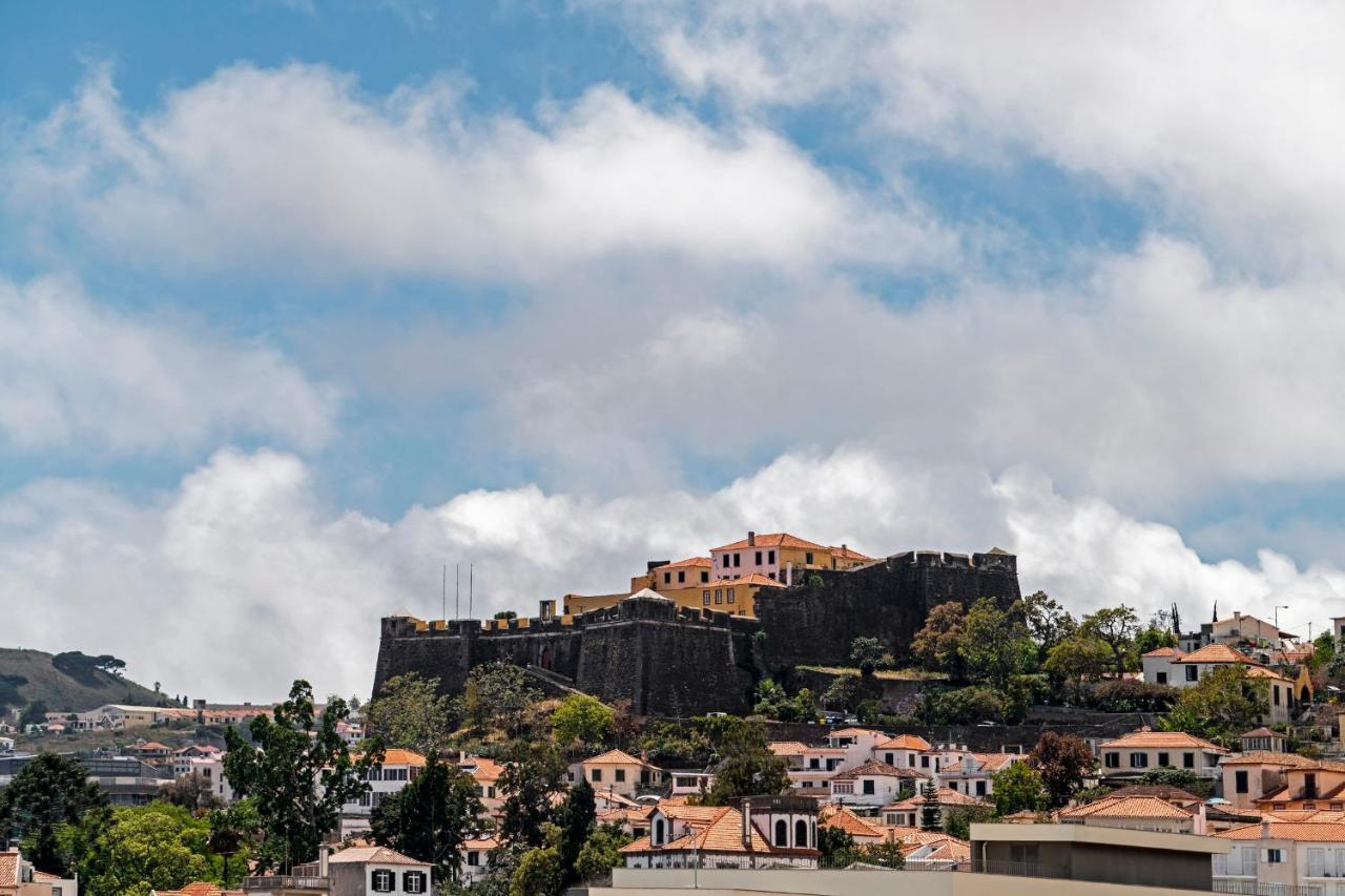 Luxury View Apartment Funchal Luaran gambar