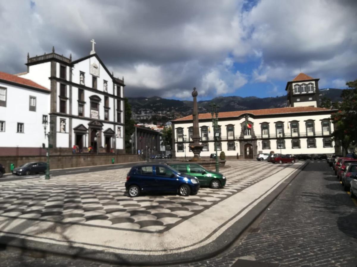 Luxury View Apartment Funchal Luaran gambar